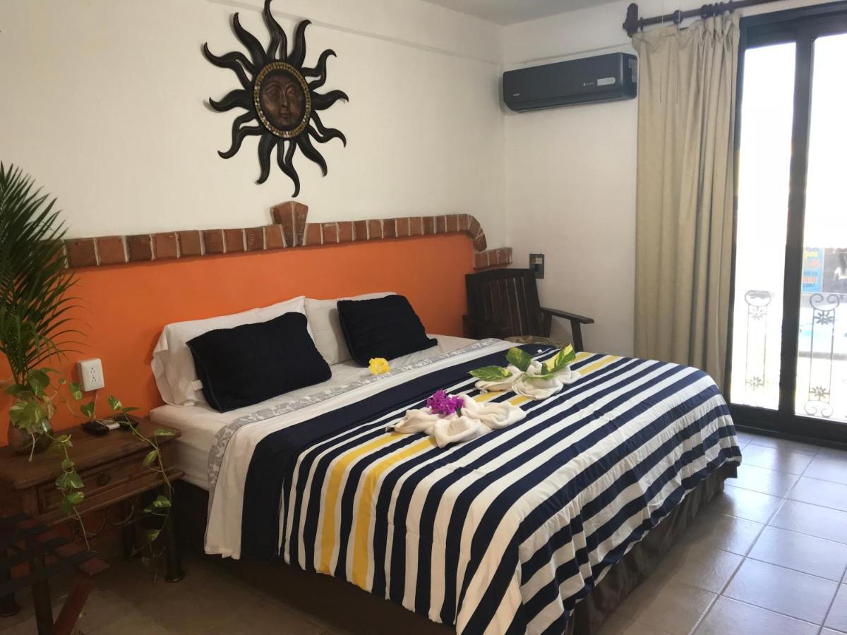 Suites Fenicia (Adults Only) Playa del Carmen Exterior foto