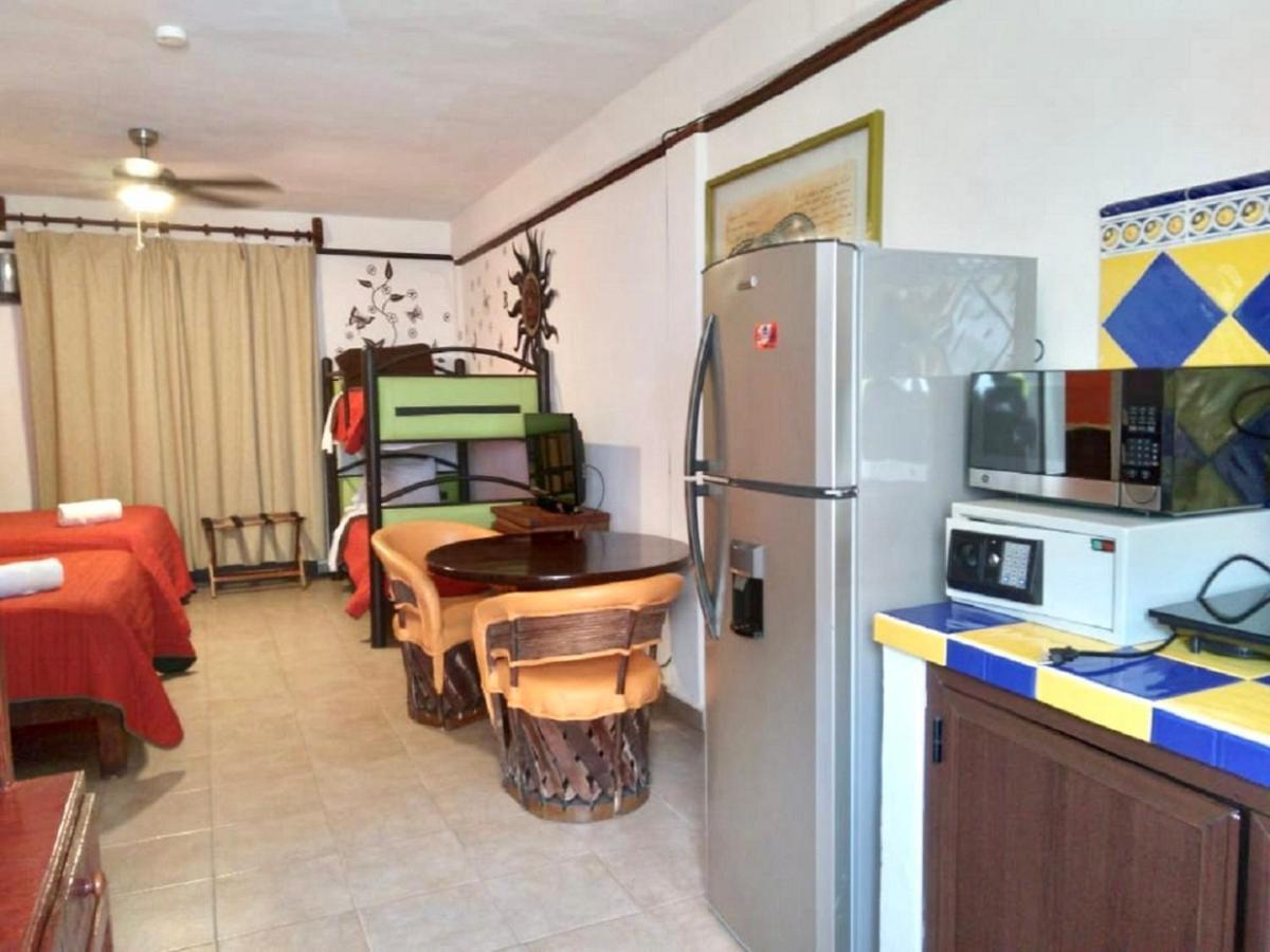Suites Fenicia (Adults Only) Playa del Carmen Exterior foto