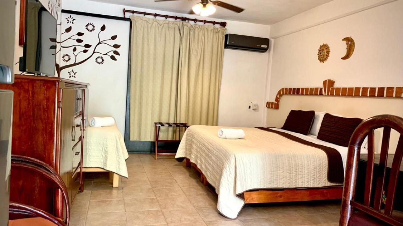 Suites Fenicia (Adults Only) Playa del Carmen Exterior foto