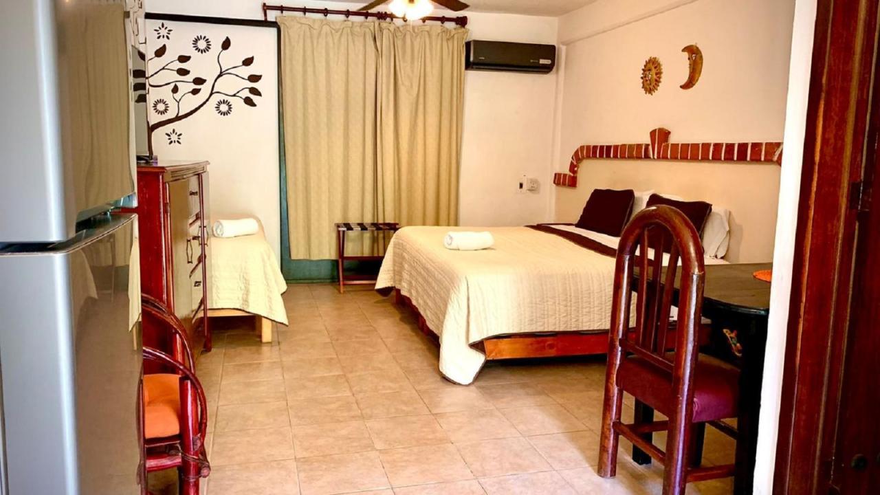Suites Fenicia (Adults Only) Playa del Carmen Exterior foto
